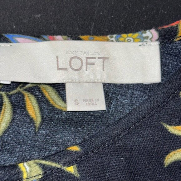 LOFT Black Multicolour Floral Blouse Top Puffy Sleeves Cotton Cottagecore Office - Picture 2 of 12
